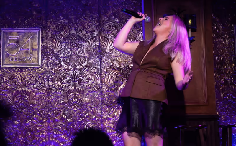 Review: Jeanna de Waal Lets Her Audience In With SONGS I LOVE TO SING at 54 Below Image