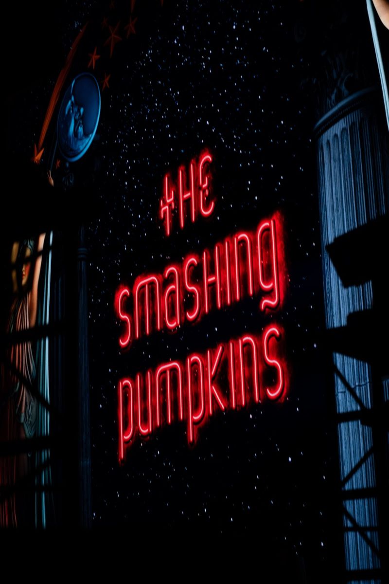 Photos: THE SMASHING PUMPKINS KICK OFF THE RATS IN A CAGE TOUR — photo 4 of 10