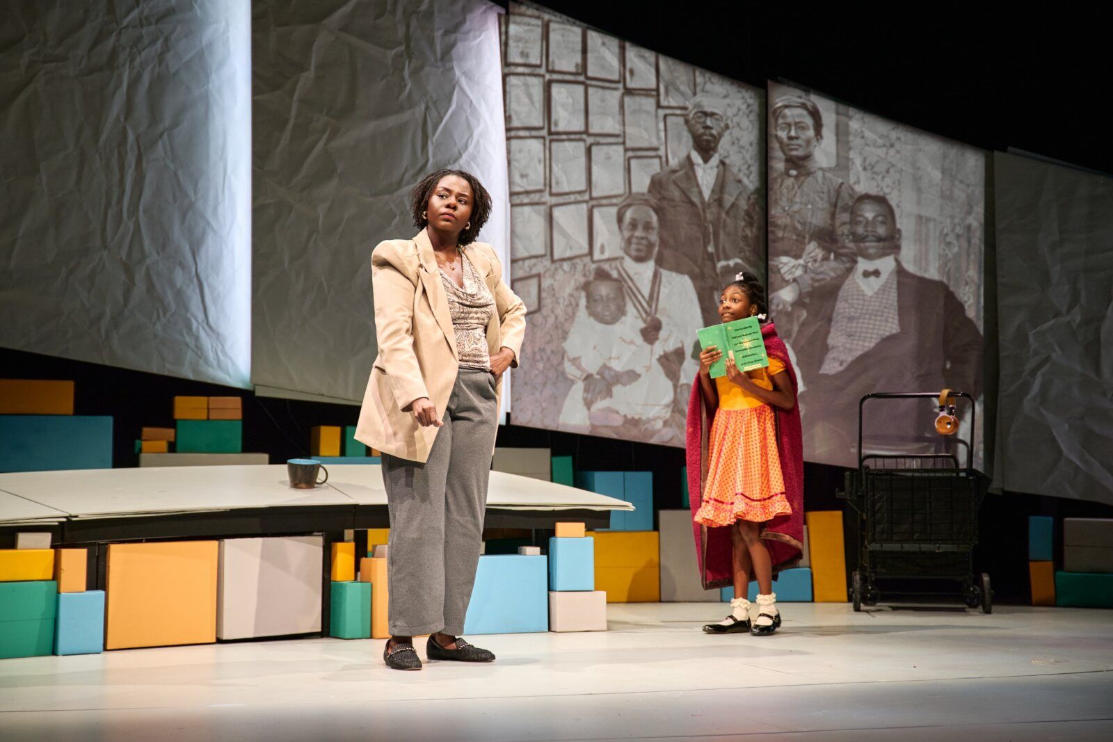 Photos: CREATION STORIES AND ALL THE IMPORTANT IMPORTANTS at LCT3 — photo 4 of 13