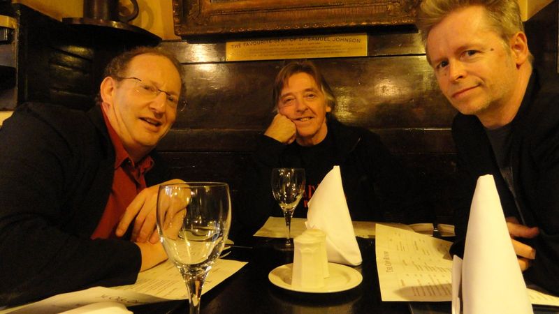 Photos: Joey Molland, Phil Solem & Jeff Miller Release 'Roll Over Beethoven' — photo 4 of 5