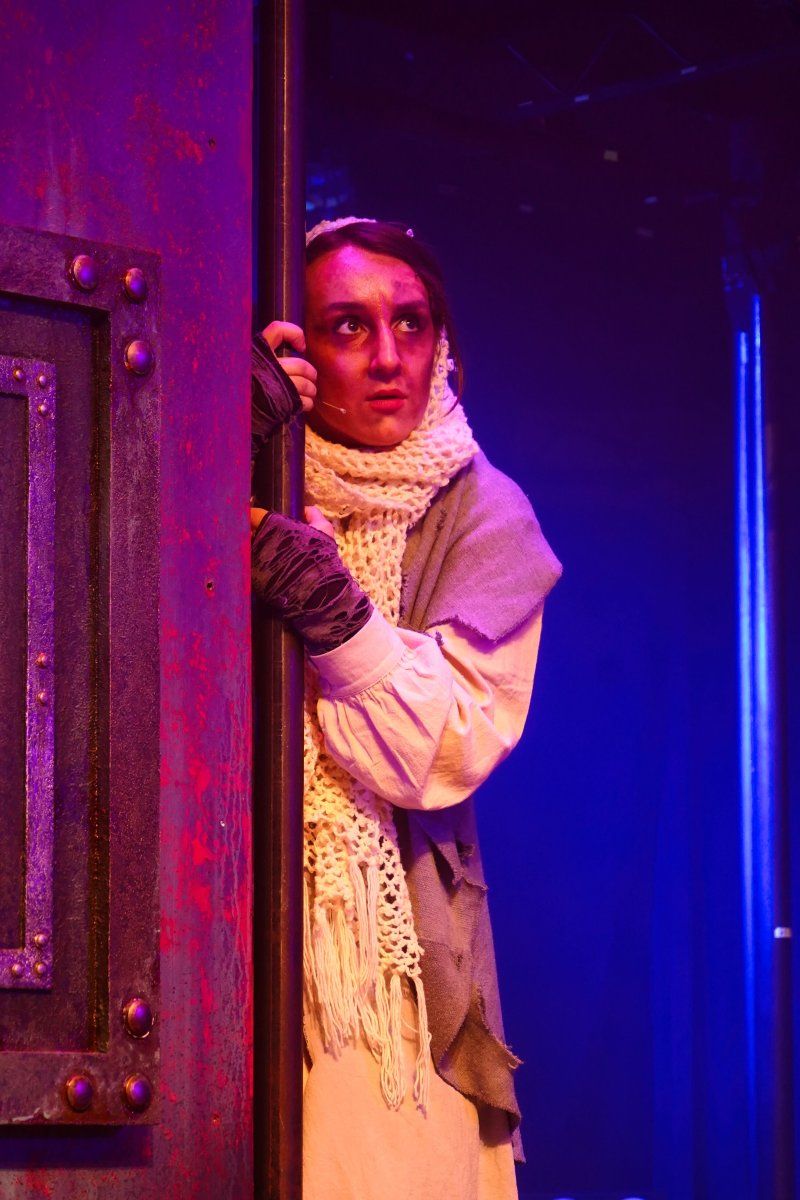 Review: SWEENEY TODD - The Demon Barber of Fleet Street at Milton Theatre Image