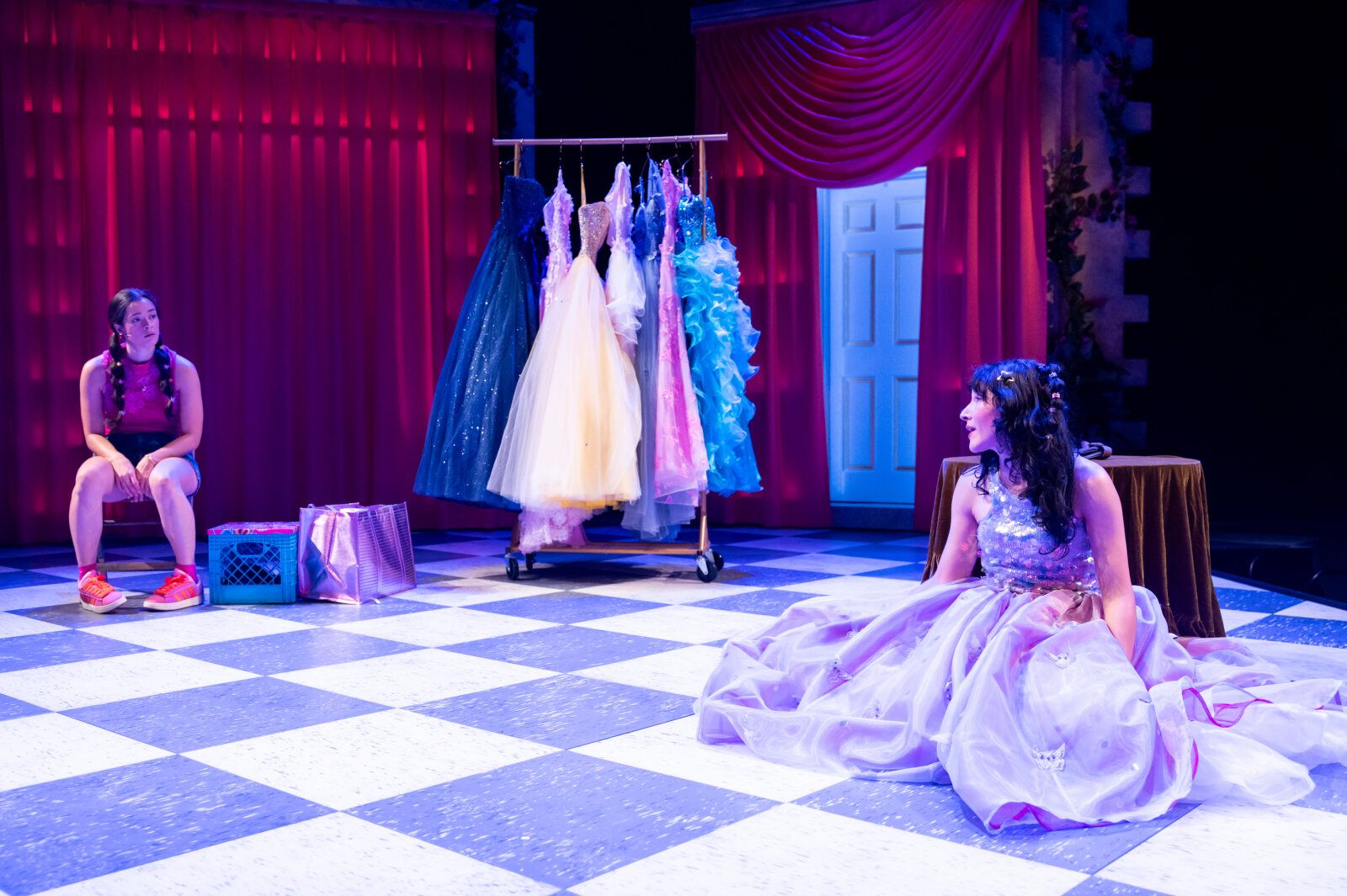 Photos: First Look at DEAD GIRL'S QUINCEAÑERA at Goodman Theatre — photo 7 of 8