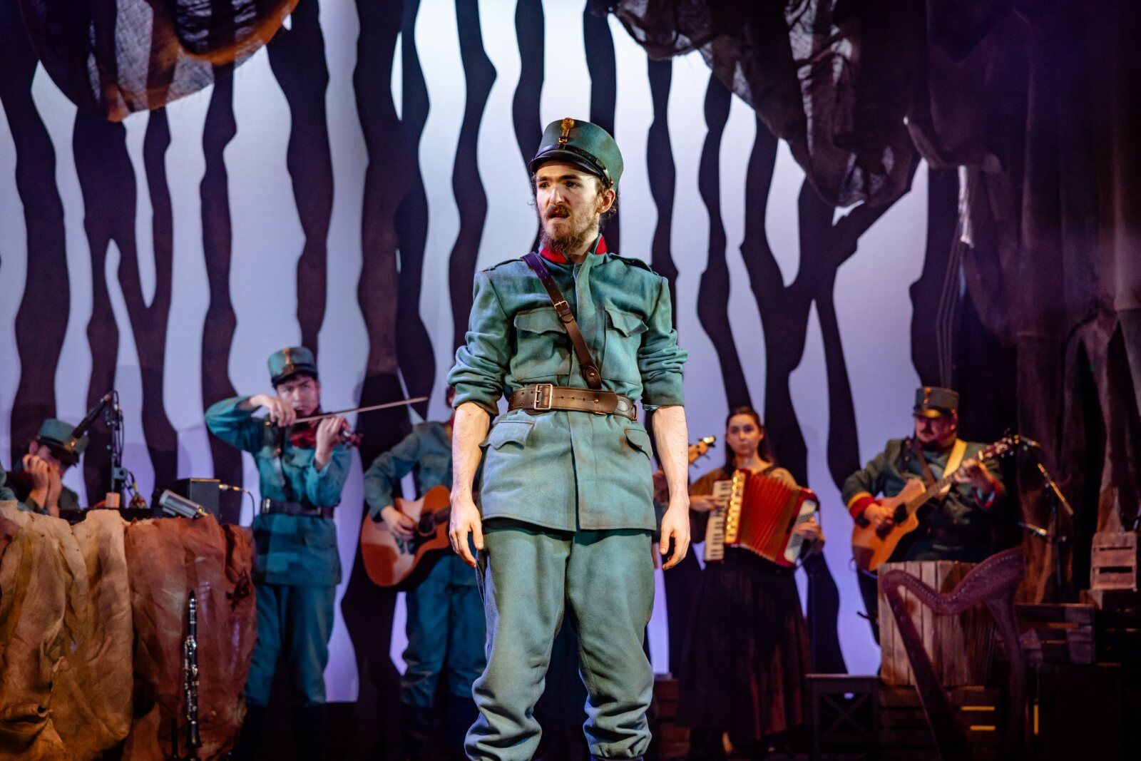 Photos: FRANZ & MARIE at Charing Cross Theatre — photo 6 of 30