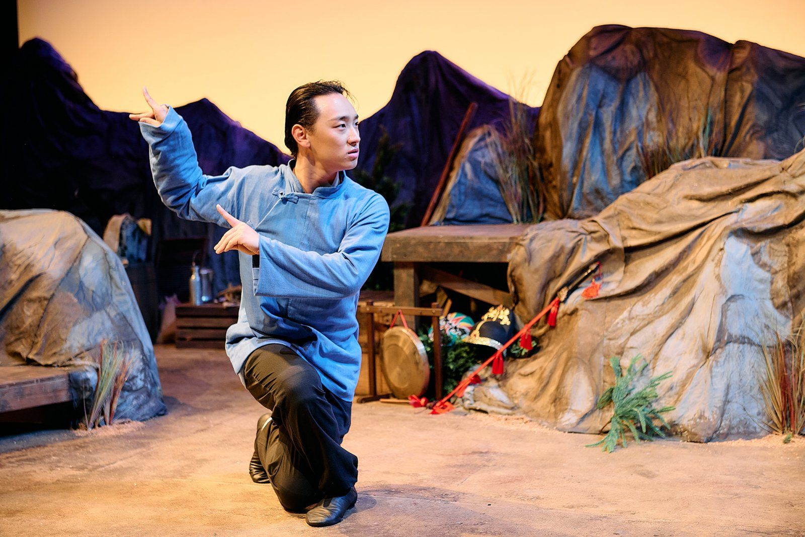 Photos: THE DANCE AND THE RAILROAD to Make Rare Revival at Los Angeles Theatre Center — photo 1 of 10