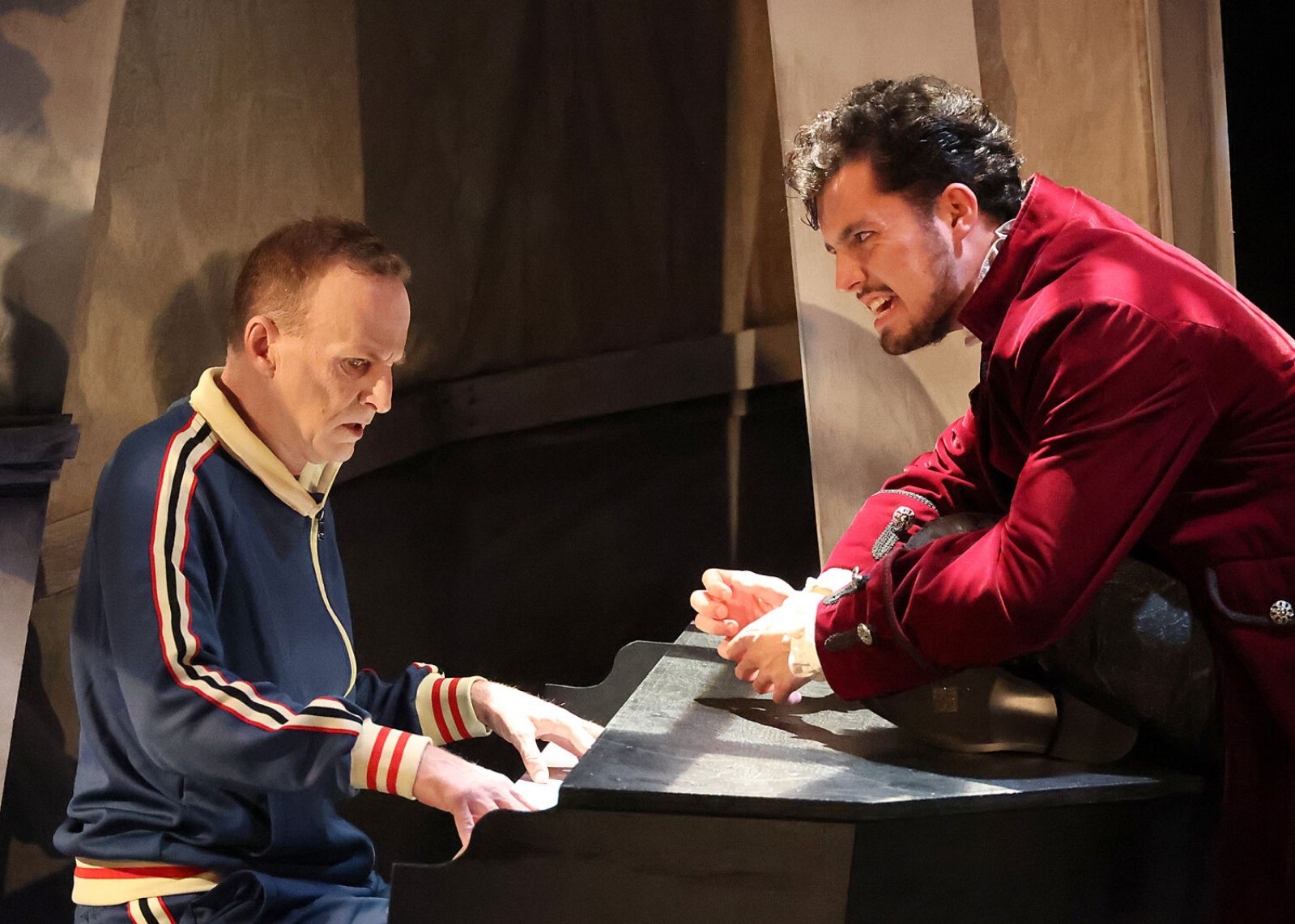 Photos: THE FALL OF THE HOUSE OF USHER at Cape Rep Theatre — photo 1 of 6
