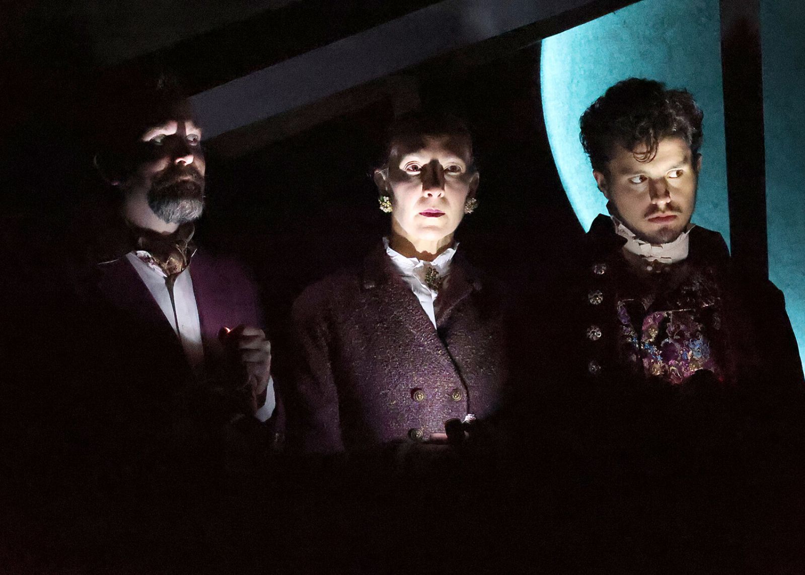 Photos: THE FALL OF THE HOUSE OF USHER at Cape Rep Theatre — photo 2 of 6