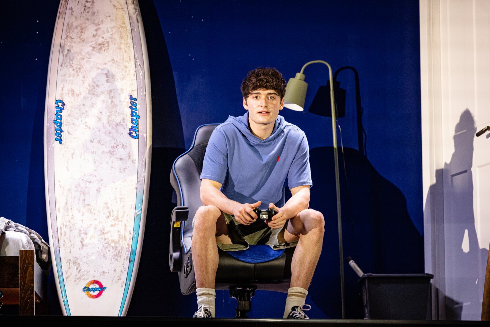 Photos: Noah Schnapp and More in AFFLUENZA at Riverside Studios — photo 11 of 18
