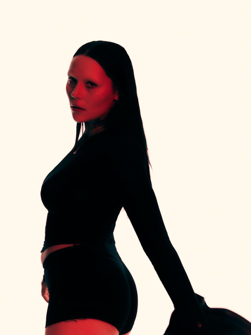 Photos: Dandelion Shares New Single SCISSORS From Debut Album — photo 1 of 4