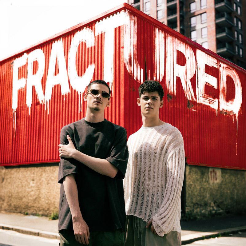 Photos: Max & Harvey Release 'Overthinking' Ahead of IN A DECADE UK Tour — photo 2 of 7