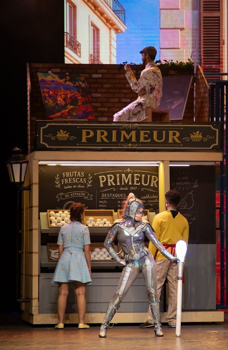 Ladybug and Cat Noir Face New Adventures in MIRACULOUS® LADYBUG: O SHOW MUSICAL Image