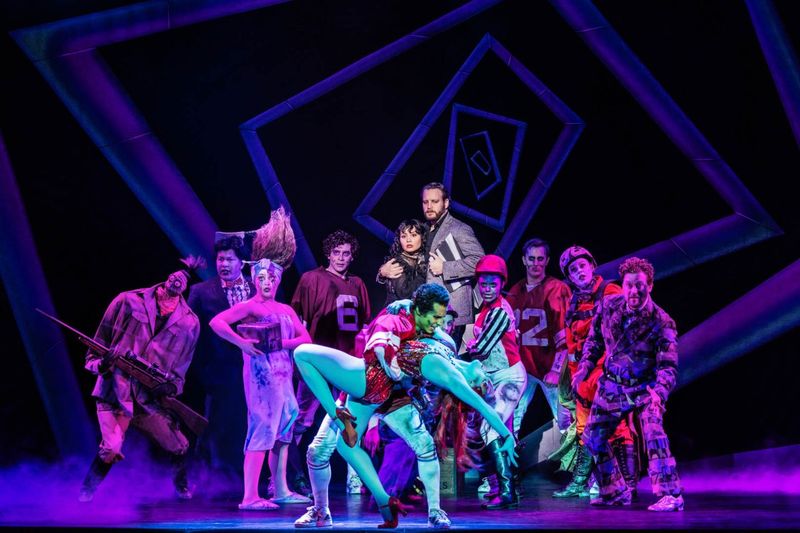 Review: BEETLEJUICE THE MUSICAL at Starlight Theatre Image