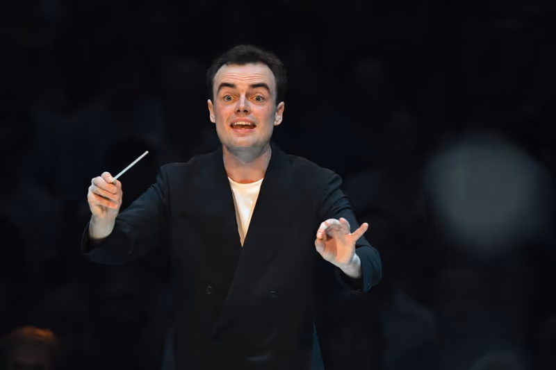 Interview: 'I LOOK FOR ANARCHIC SOLOISTS': TOM FETHERSTONHAUGH on celebrating Fantasia Orchestra's 10th anniversary season at Smith Square Hall Image