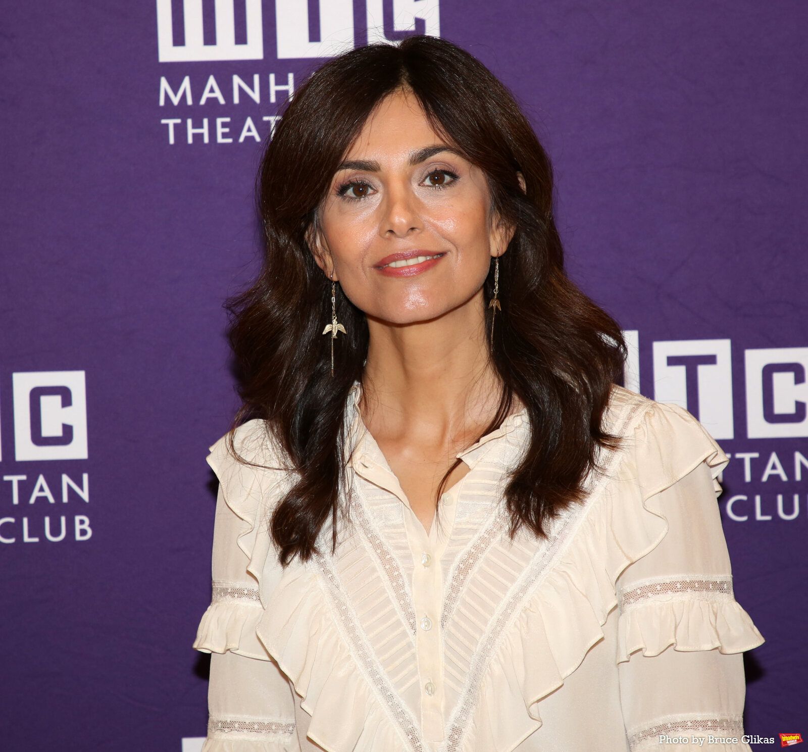 Photos: The Cast of Manhattan Theatre Club's THE UNBELIEVERS Meets the Press — photo 10 of 28