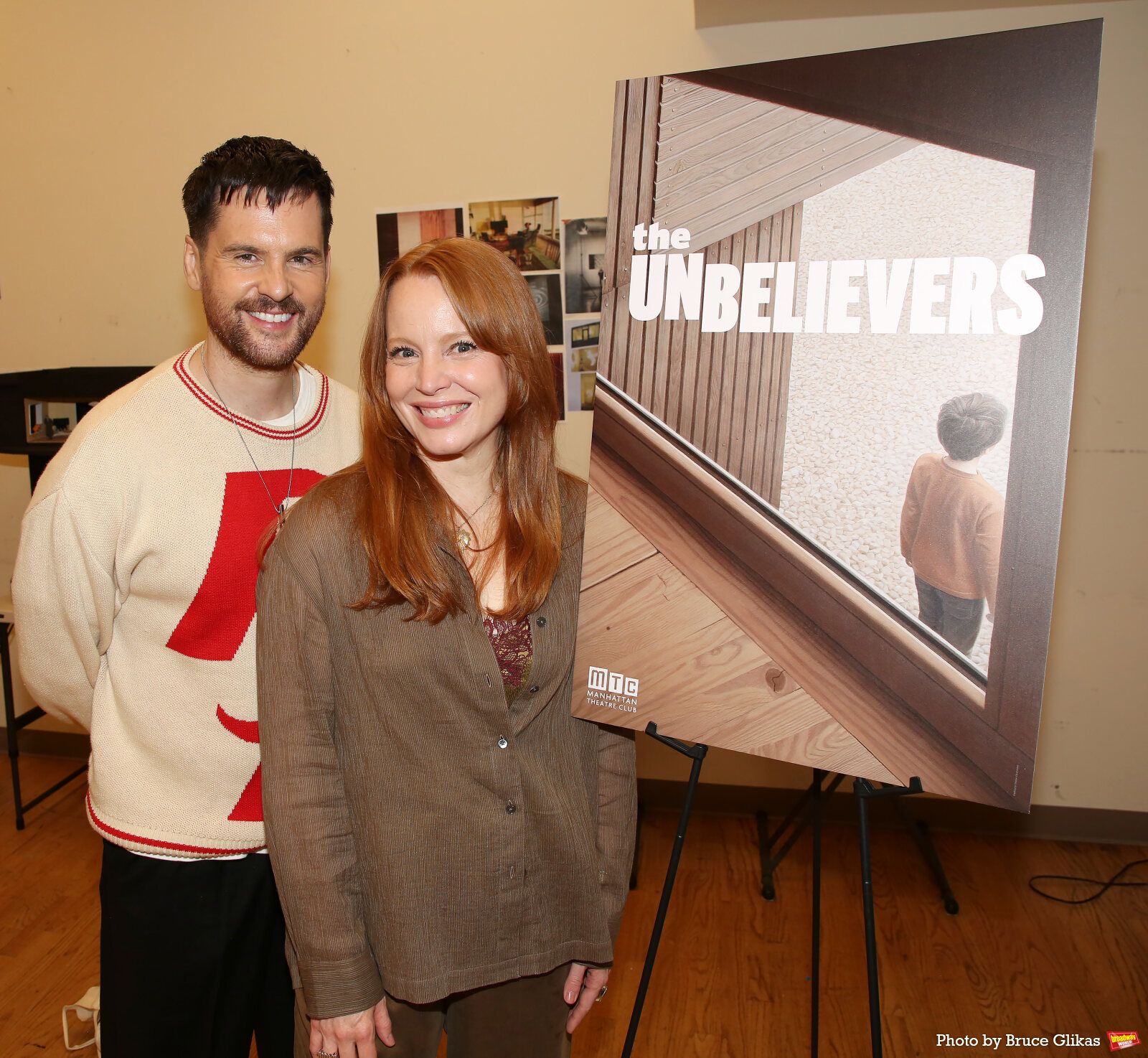 Photos: The Cast of Manhattan Theatre Club's THE UNBELIEVERS Meets the Press — photo 18 of 28