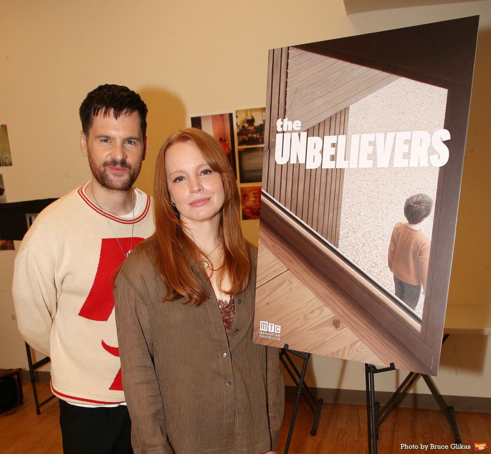 Photos: The Cast of Manhattan Theatre Club's THE UNBELIEVERS Meets the Press — photo 19 of 28