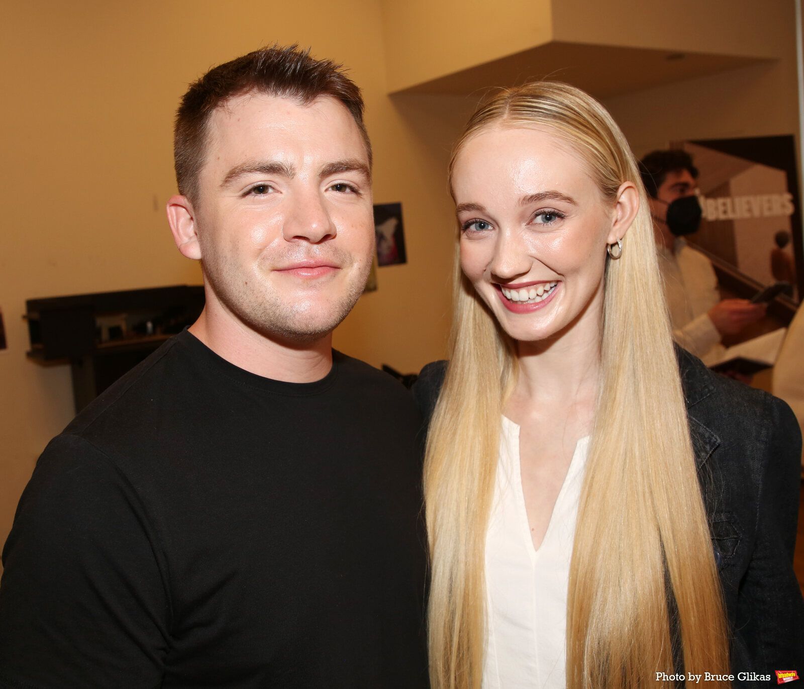 Photos: The Cast of Manhattan Theatre Club's THE UNBELIEVERS Meets the Press — photo 17 of 28