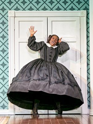Lolly Adefope @ BroadwayWorld Lolly Adefope Photo