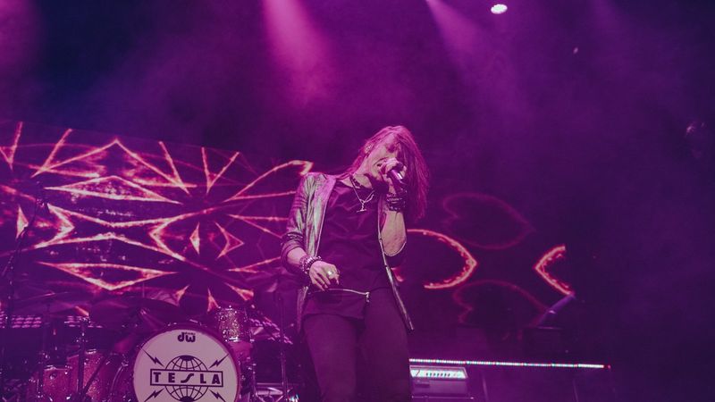 Photos: TESLA to Return to House of Blues Las Vegas — photo 7 of 12