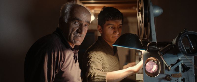Photos: THE RETURN OF THE PROJECTIONIST Documentary to Premiere on INDIEPIX UNLIMITED — photo 4 of 8