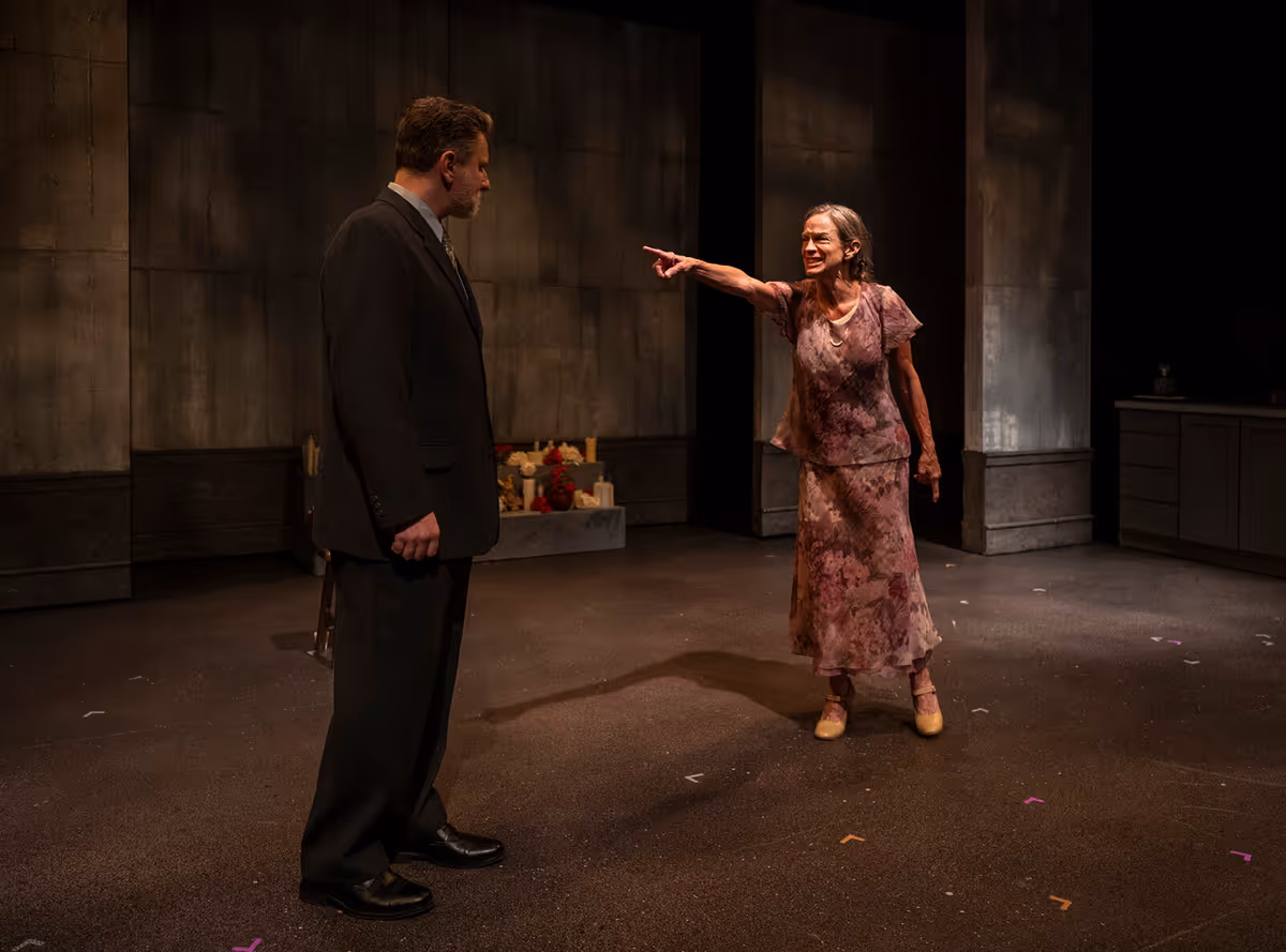 Adam Schulmerich and Rebecca Jordan at Photos: First Look at VLADIMIR, Opening Shattered Globe's 36th Season at Theater Wit
