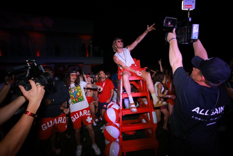 Photos: Yung Gravy Releases 'BAEWATCH' Single, Announces JOYRIDER Tour — photo 3 of 7