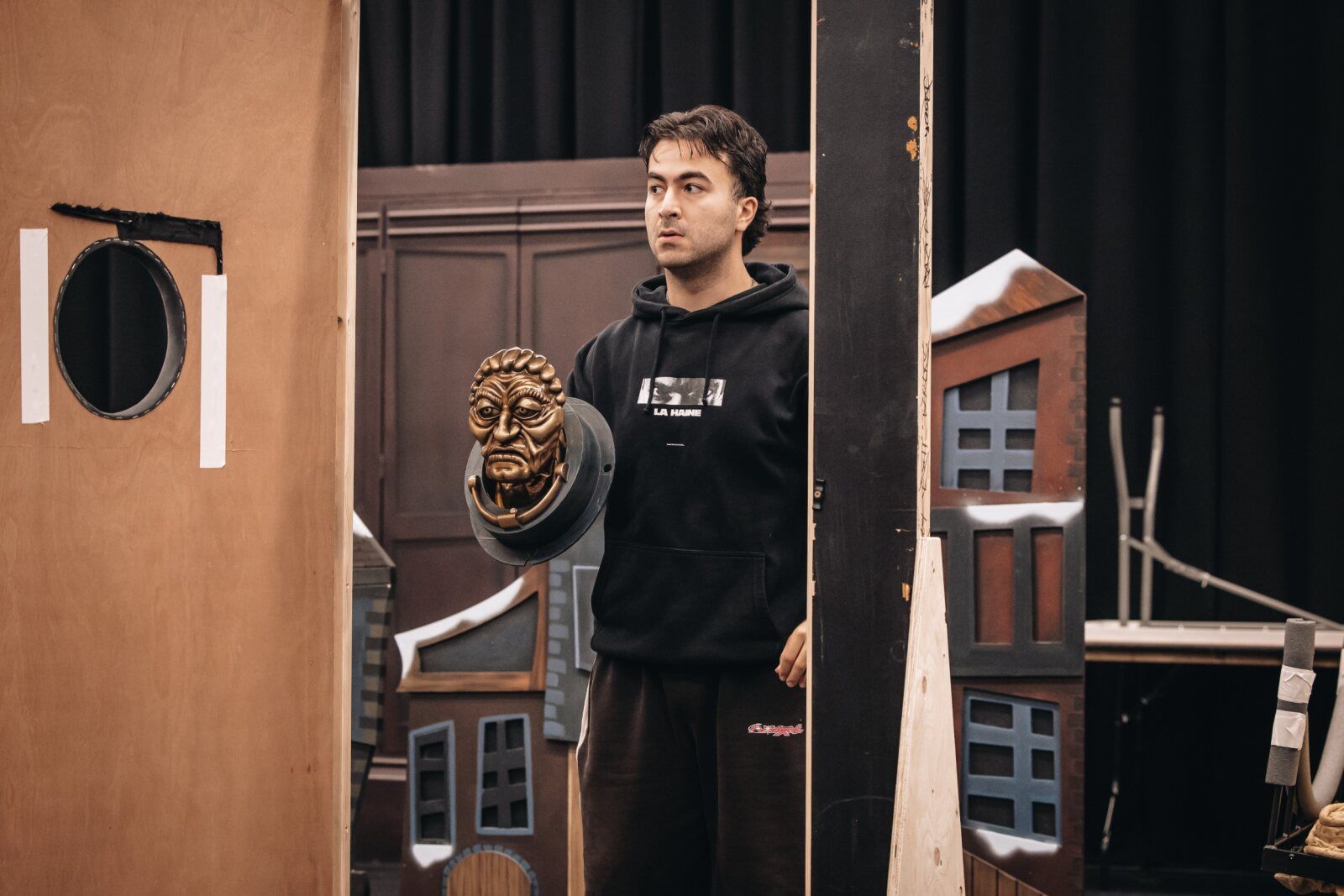 Photos: CHRISTMAS CAROL GOES WRONG in Rehearsal Ahead of West End Run and UK Tour — photo 5 of 15