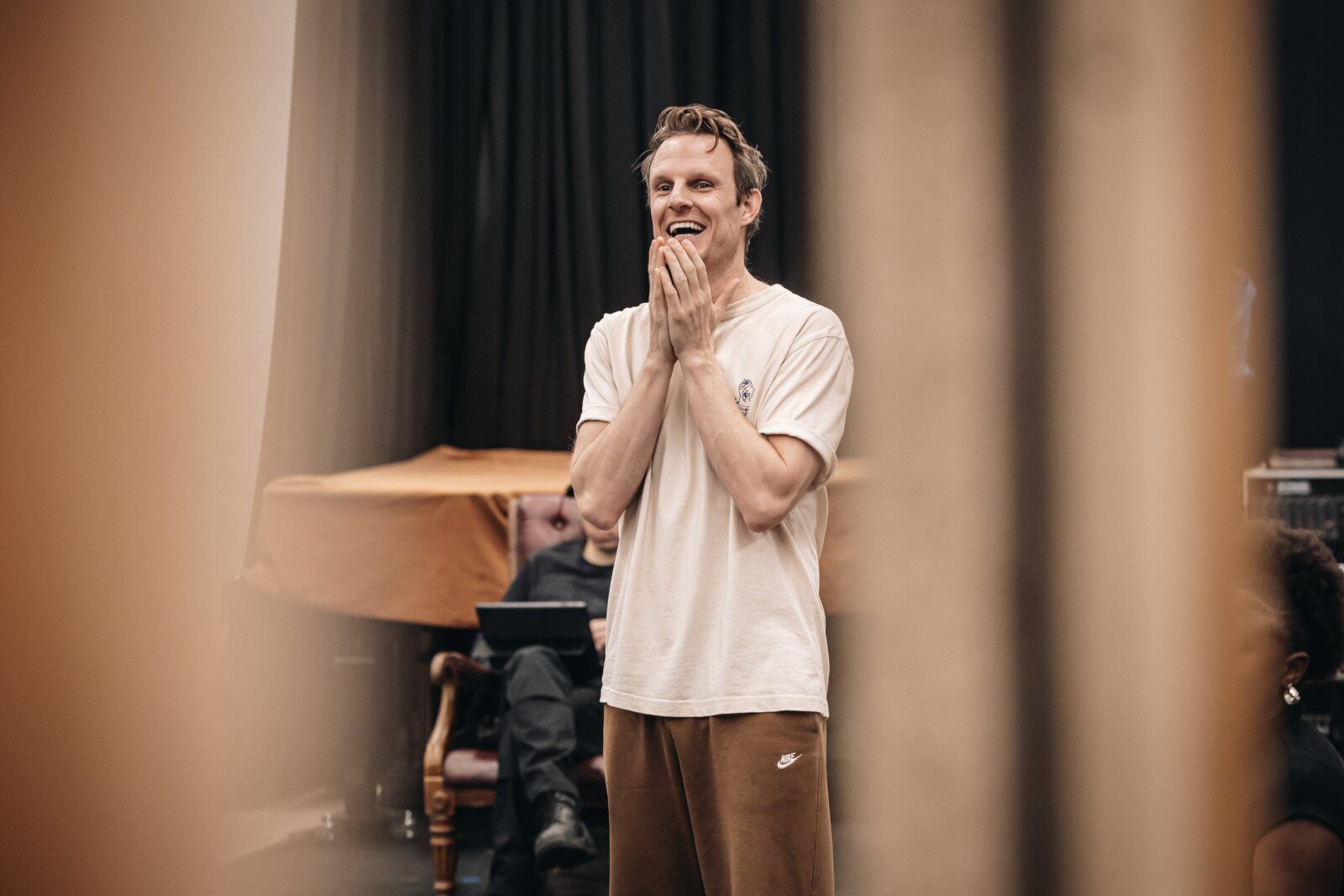 Photos: CHRISTMAS CAROL GOES WRONG in Rehearsal Ahead of West End Run and UK Tour — photo 9 of 15