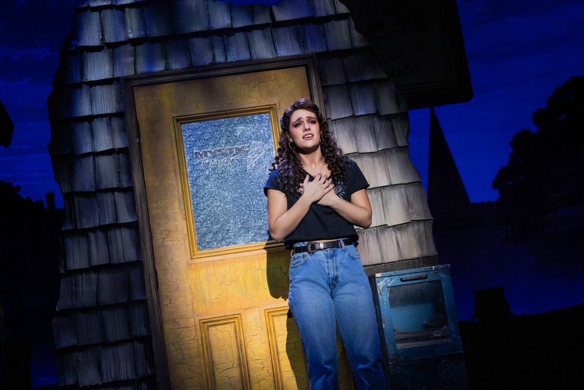 Chloë Lezotte at Photos: First Look at the MYSTIC PIZZA National Tour
