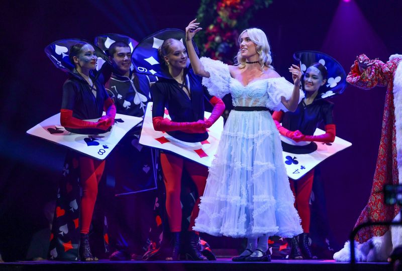 Photos: Cirque Alice to Launch North American Tour in January 2027 — photo 12 of 24