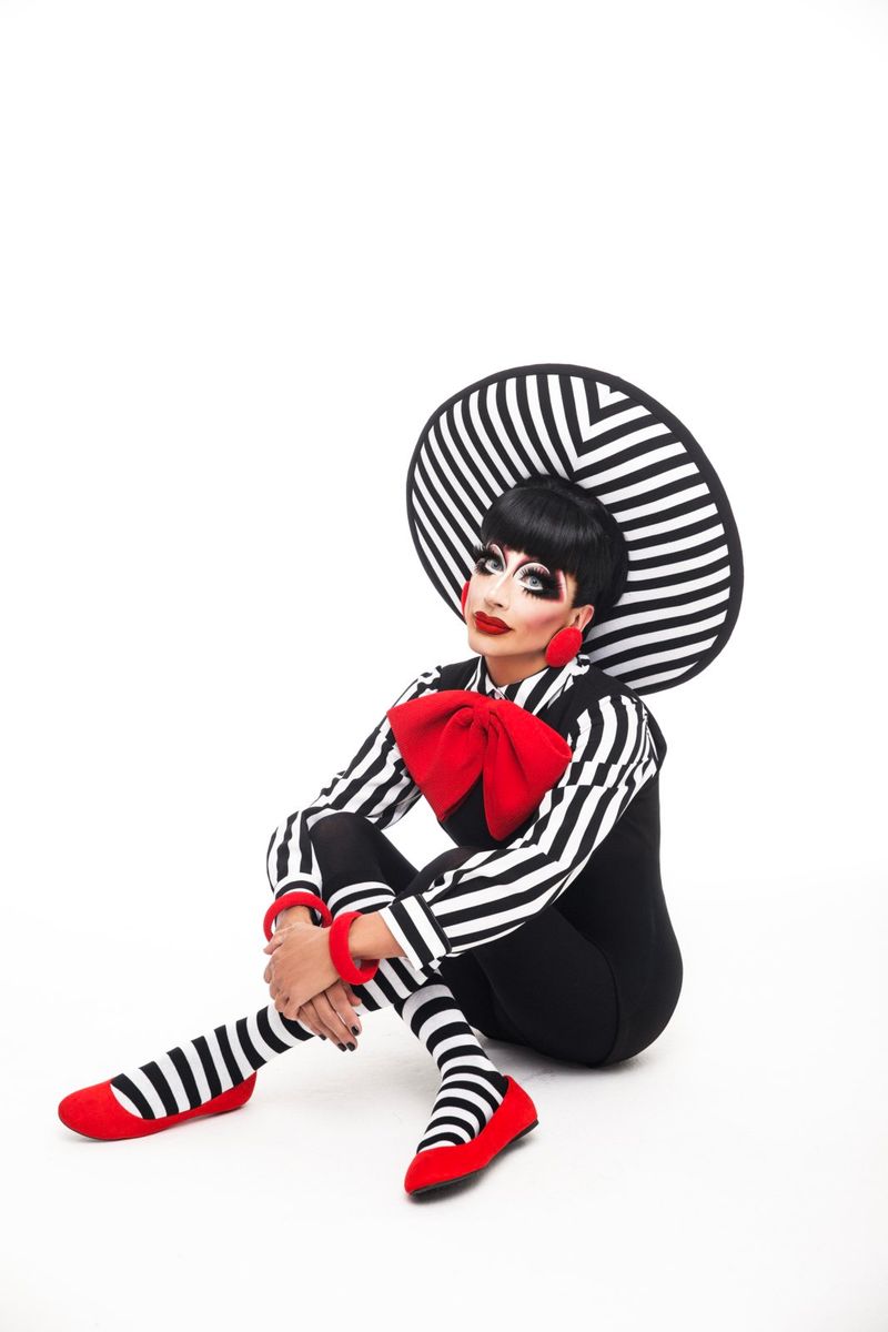 Photos: Bianca Del Rio to Launch IT GETS BITTER Tour Spring 2027 — photo 1 of 5