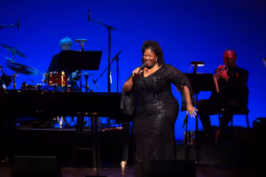 Natasha Yvette Williams @ BroadwayWorld Natasha Yvette Williams Photo