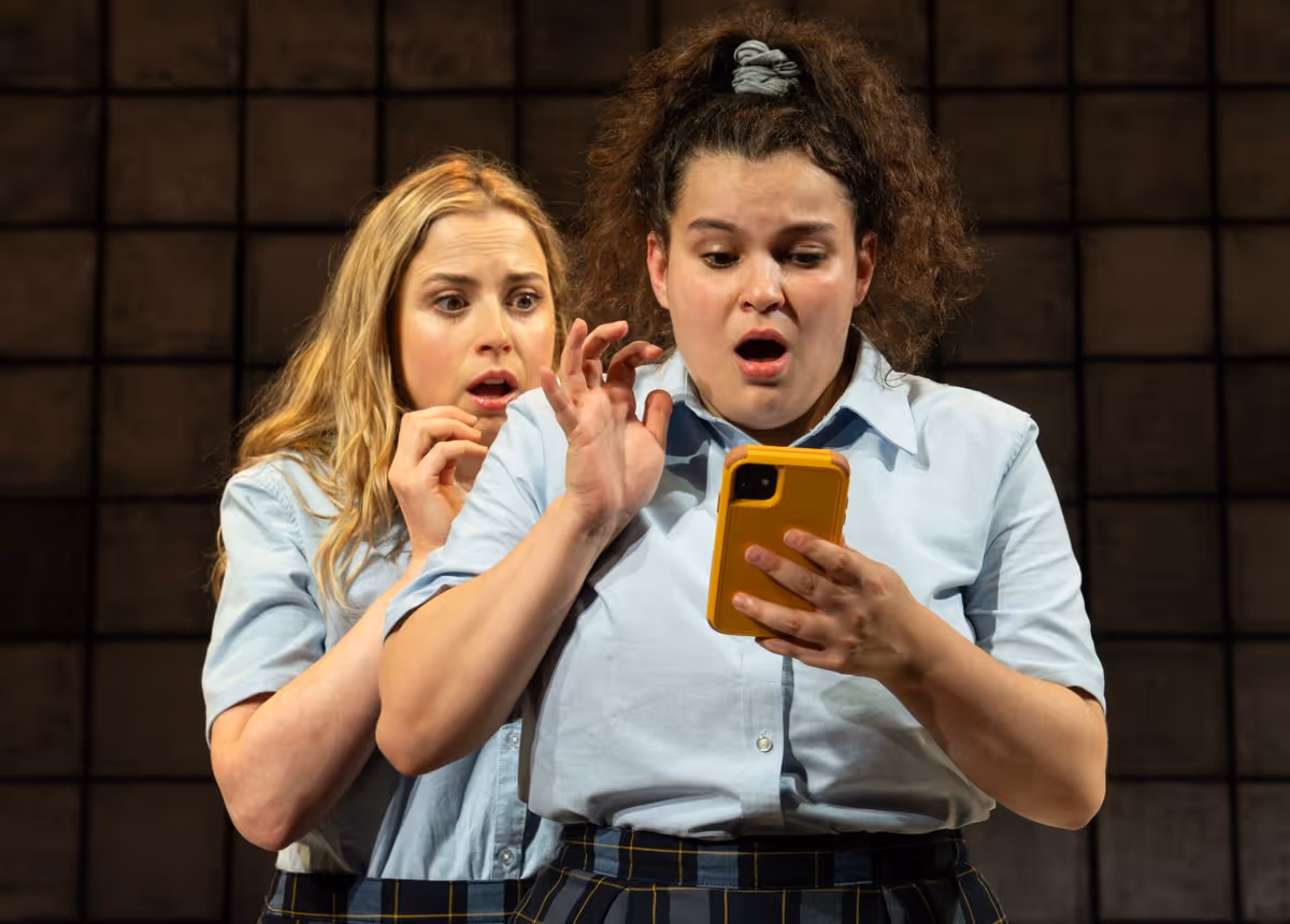 Alyssa May Gold, Yasmin Ranz Lind at Photo: First Look at FISH Off-Broadway at WP Theater