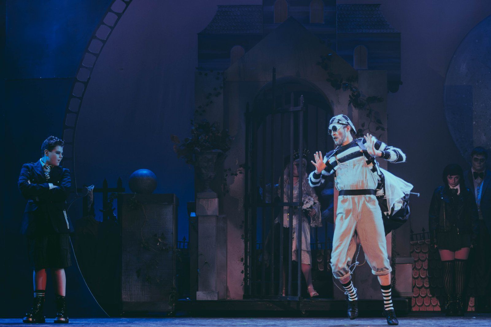 Photos: THE ADDAMS FAMILY Opens at CM Performing Arts Center — photo 7 of 33