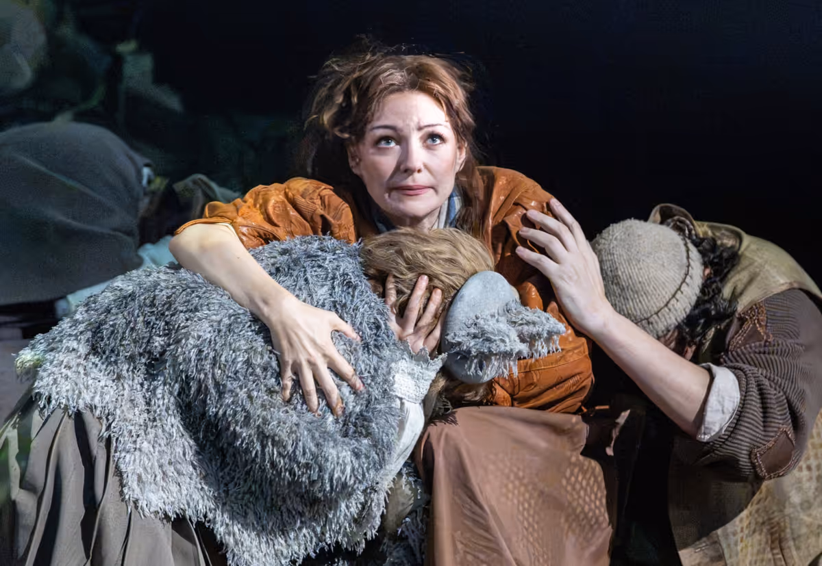 Laura Pitt-Pulford (Baker's Wife) at Photos: Simbi Akande, Laura Pitt-Pulford, and More in INTO THE WOODS
