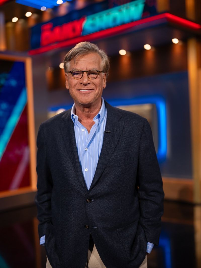 Photos: THE DAILY SHOW Will Present Aaron Sorkin on Michael Kosta Episode — photo 2 of 4
