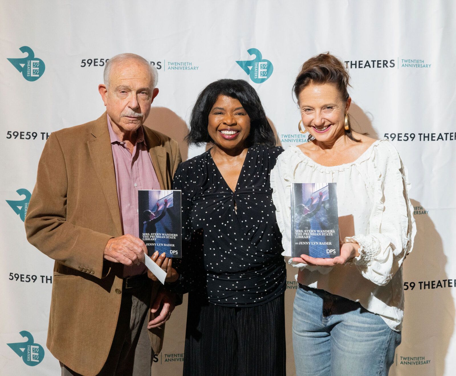 Photos: MRS. STERN WANDERS THE PRUSSIAN STATE LIBRARY Opens at 59E59 Theaters — photo 16 of 36