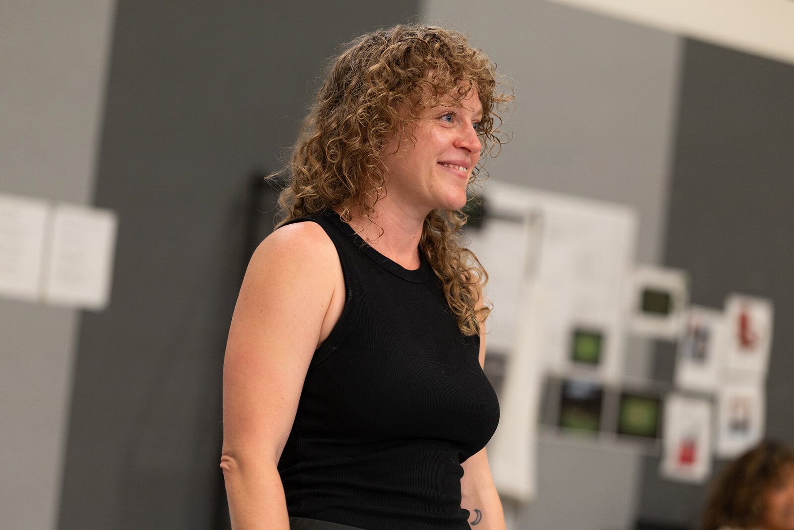Photos: Katrina Lenk and More in ADIRONDACK CHAIR CIRCLE Rehearsal at Steppenwolf — photo 9 of 25