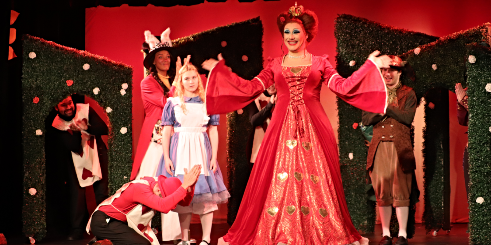 Photos: ALICE IN WONDERLAND THE MUSICAL Opens Off-Broadway at Players Theatre — photo 8 of 23