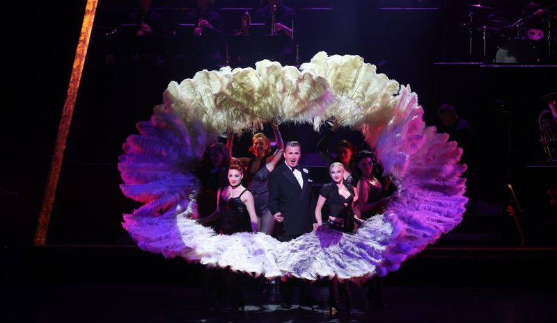 A Milestone 30th Anniversary Tour: CHICAGO The Musical Returns to Manila Image