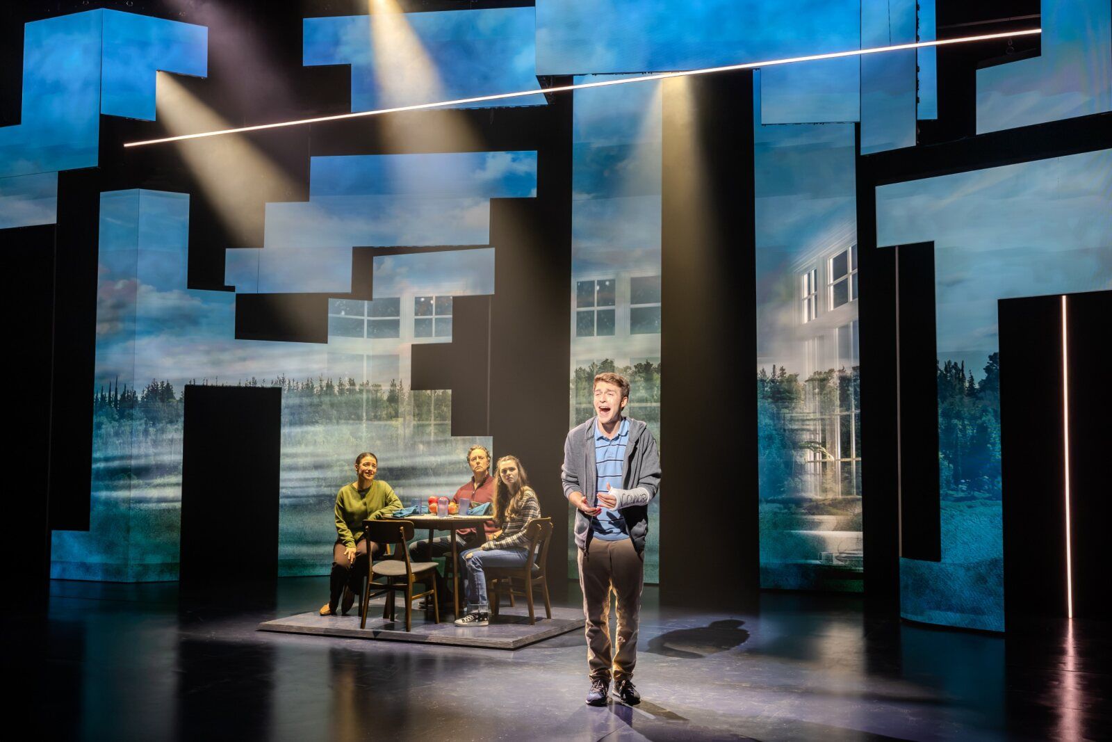 Photos: First Look at DEAR EVAN HANSEN at White Plains Performing Arts Center — photo 7 of 10
