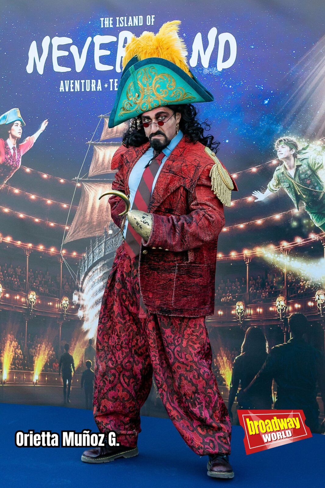 PHOTOS: Rostros conocidos y mucha magia en el photocall de THE ISLAND OF NEVERLAND — photo 1 of 19