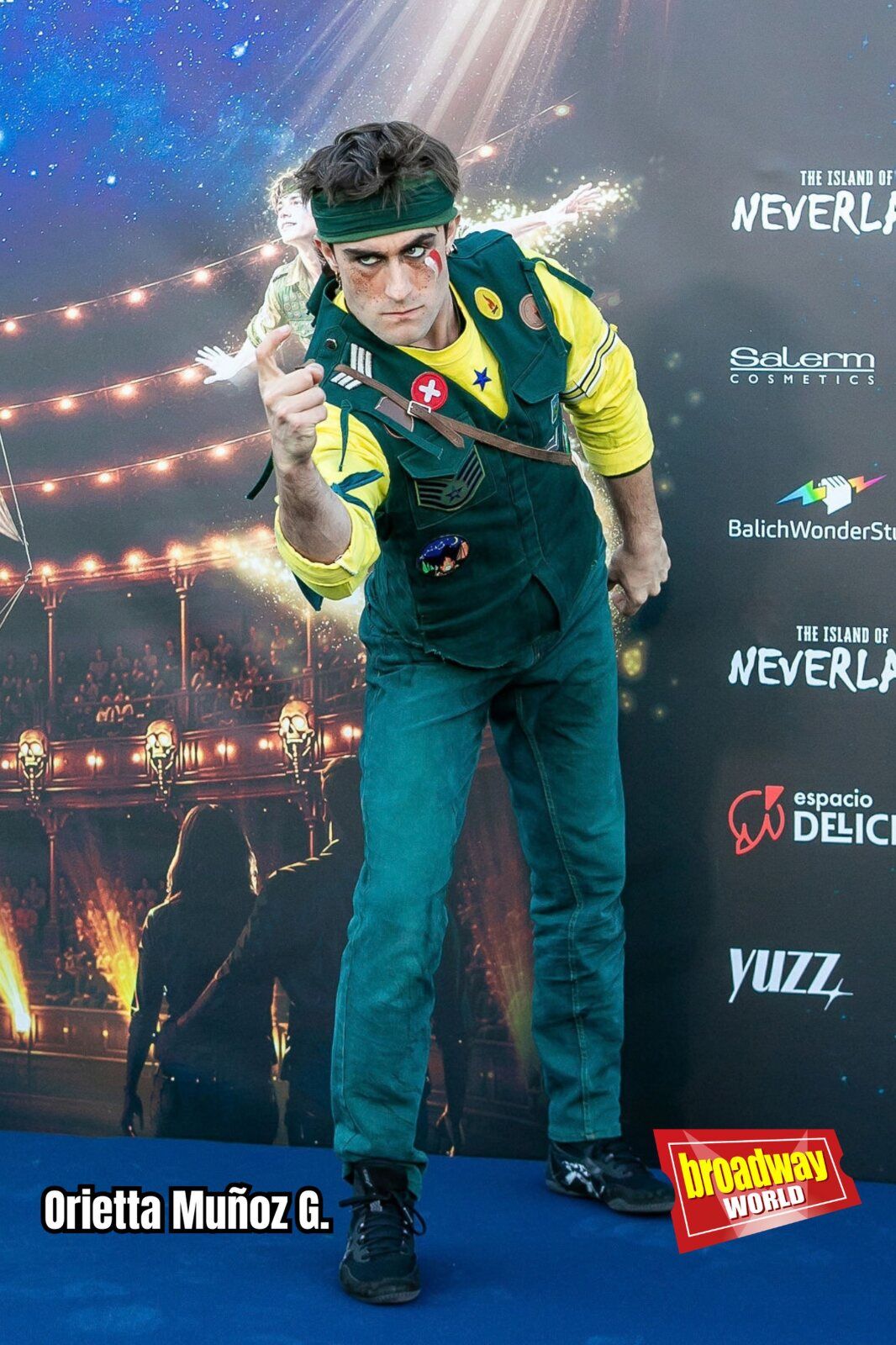 PHOTOS: Rostros conocidos y mucha magia en el photocall de THE ISLAND OF NEVERLAND — photo 2 of 19