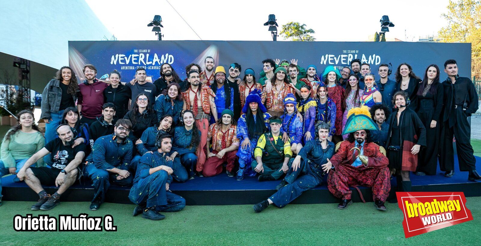 PHOTOS: Rostros conocidos y mucha magia en el photocall de THE ISLAND OF NEVERLAND — photo 19 of 19