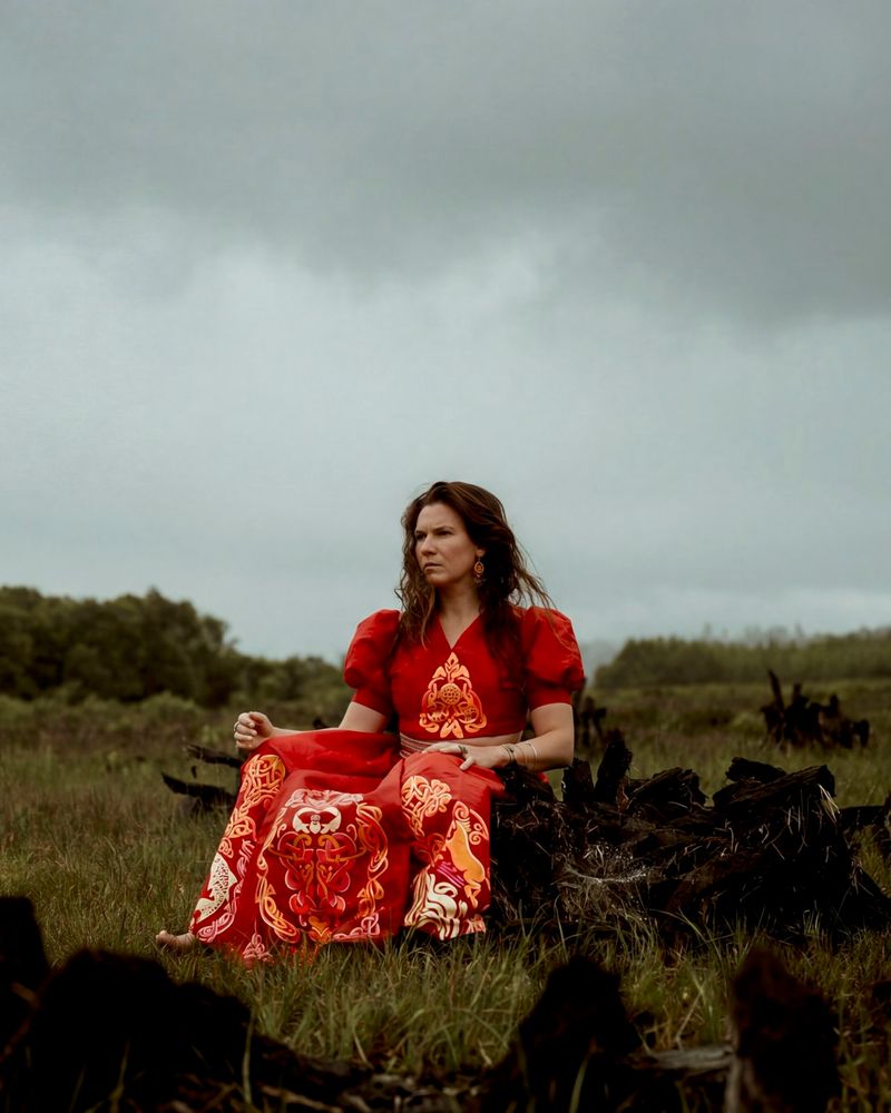 Photos: Clare Sands' THEY TRIED TO BURY US Arrives With Irish Tour Through December — photo 3 of 4