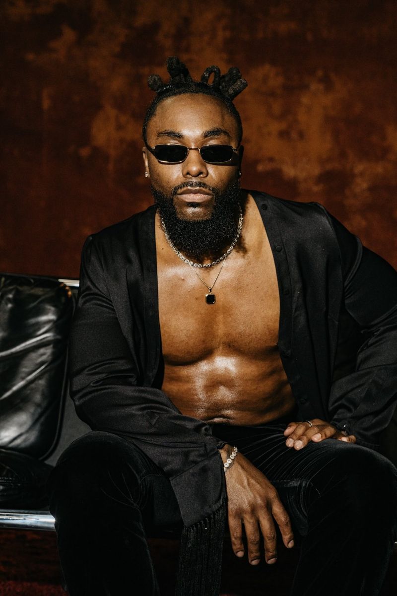 Photos: Johnny Venus to Release Debut Solo Album THE 11TH HOUR — photo 1 of 6