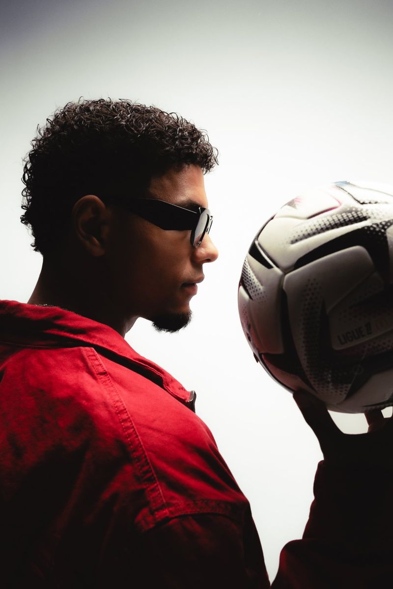 Photos: Afrobeats Artist ELIKIA Releases 'Baller' Ahead of Debut Album — photo 18 of 28
