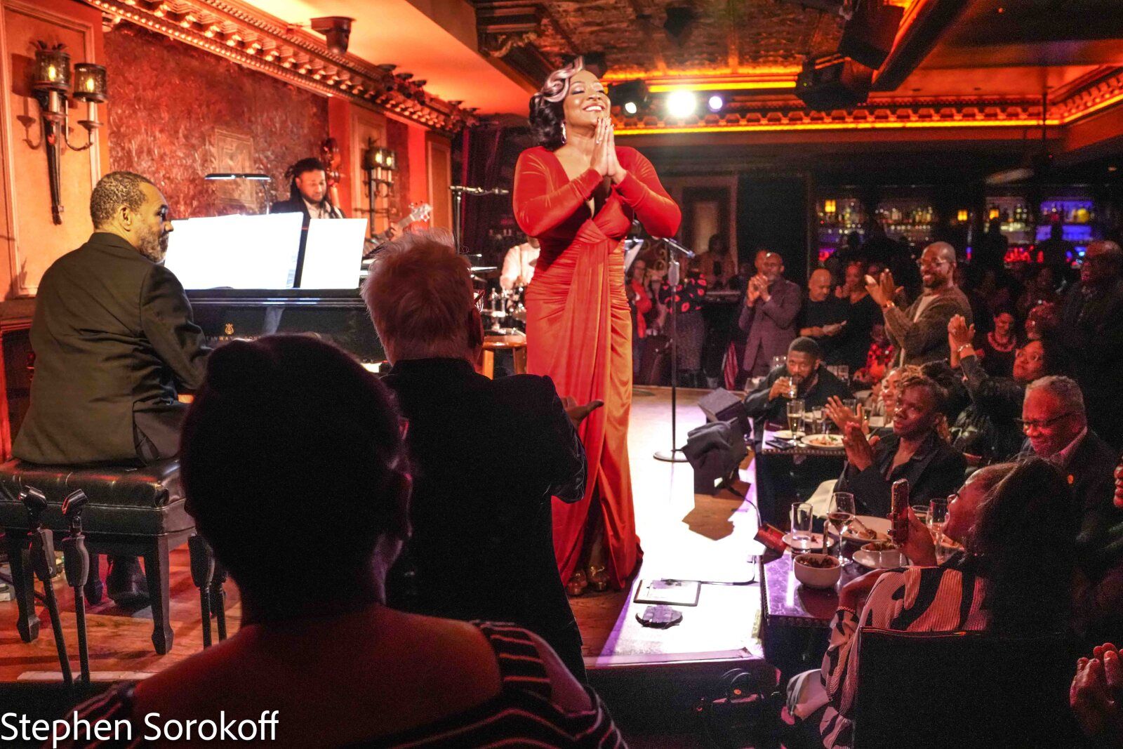 Review: OPERA’S BRANDIE INEZ SUTTON DOES A SOLO SHOWSTOPPER OF AN OPENER FOR 54 BELOW Image