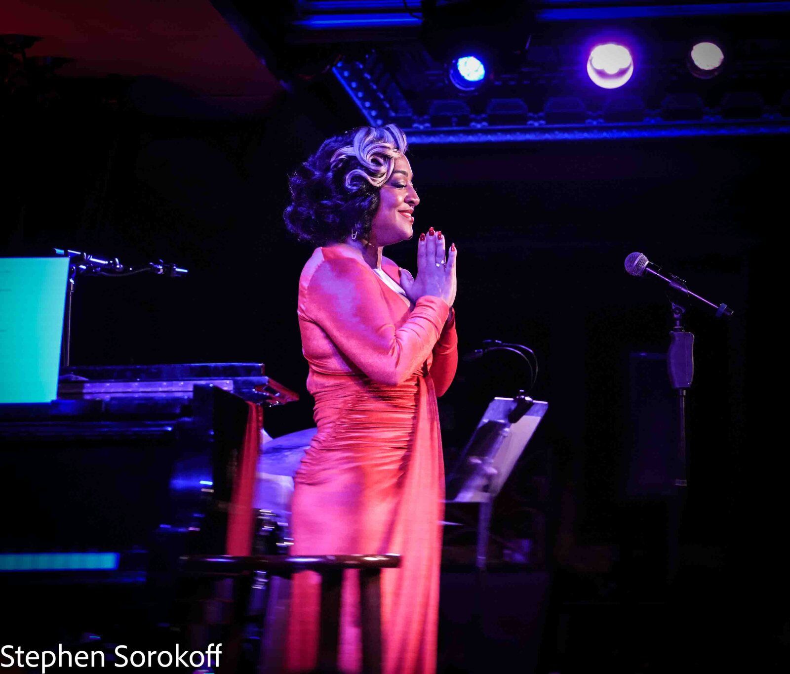 Review: OPERA’S BRANDIE INEZ SUTTON DOES A SOLO SHOWSTOPPER OF AN OPENER FOR 54 BELOW Image