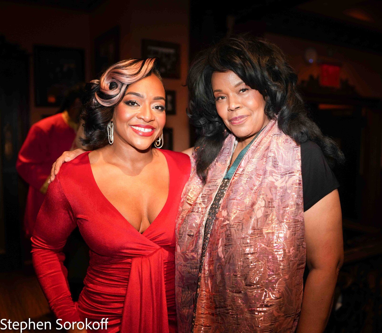 Review: OPERA’S BRANDIE INEZ SUTTON DOES A SOLO SHOWSTOPPER OF AN OPENER FOR 54 BELOW Image