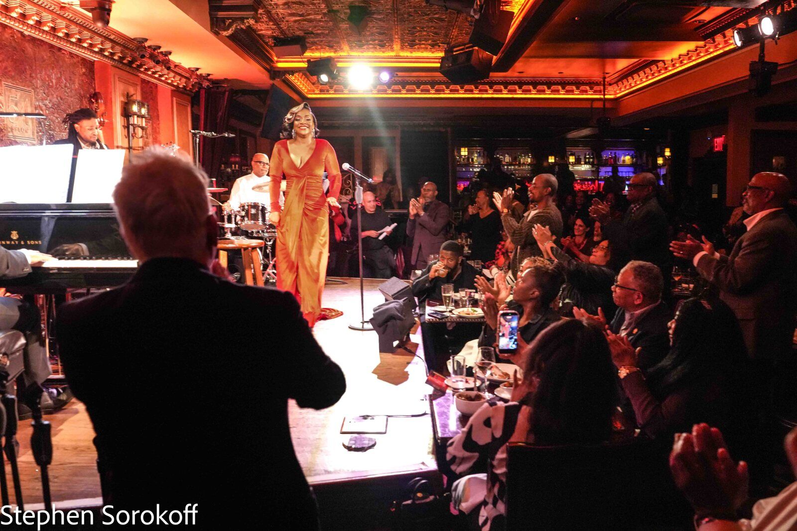 Review: OPERA’S BRANDIE INEZ SUTTON DOES A SOLO SHOWSTOPPER OF AN OPENER FOR 54 BELOW Image